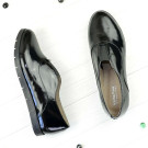 Жіночі лакові туфлі на потовщеній підошві, колір чорний. 38 розмір