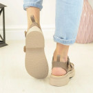 Босоніжки шкіряні жіночі на потовщеній підошві. Колір візон