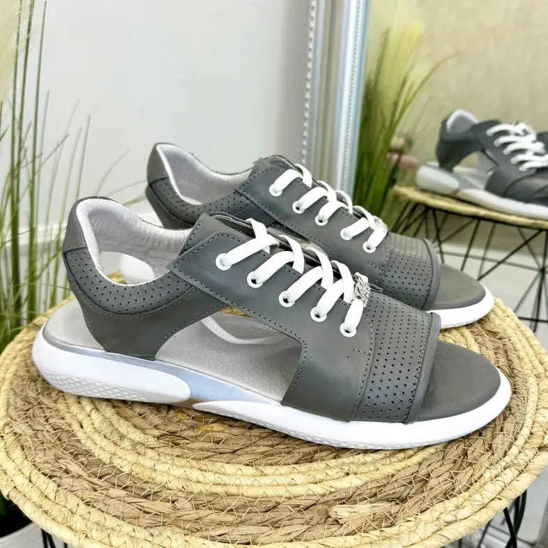 Босоніжки спортивні сірі шкіряні ТМ Vasha Para